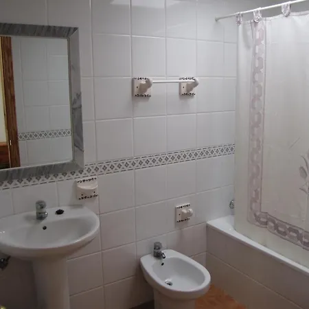 Olas Guest house 3*